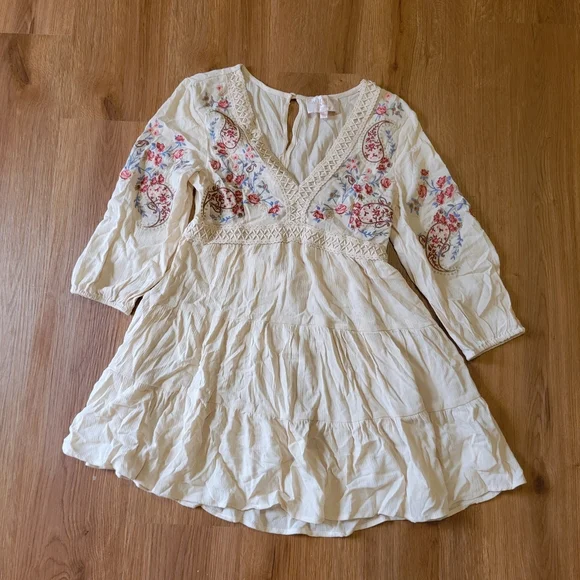 !!!SOLD!!! Audrey Parks Francesca's Embroidered Baby Doll Boho Mini Dress Cream - Picture 11 of 11